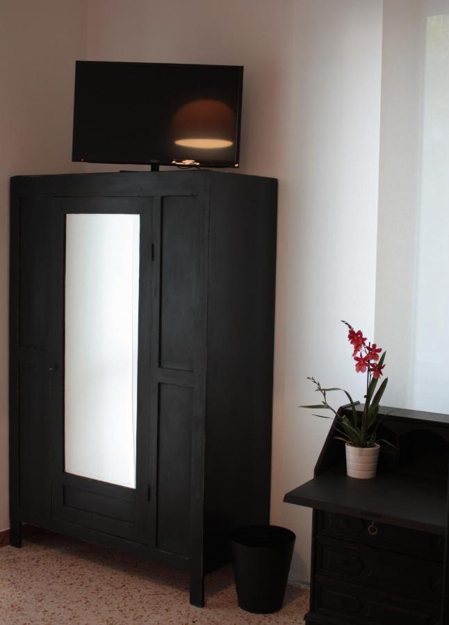 Affittacamere Parco Dei Canape Foligno Room photo